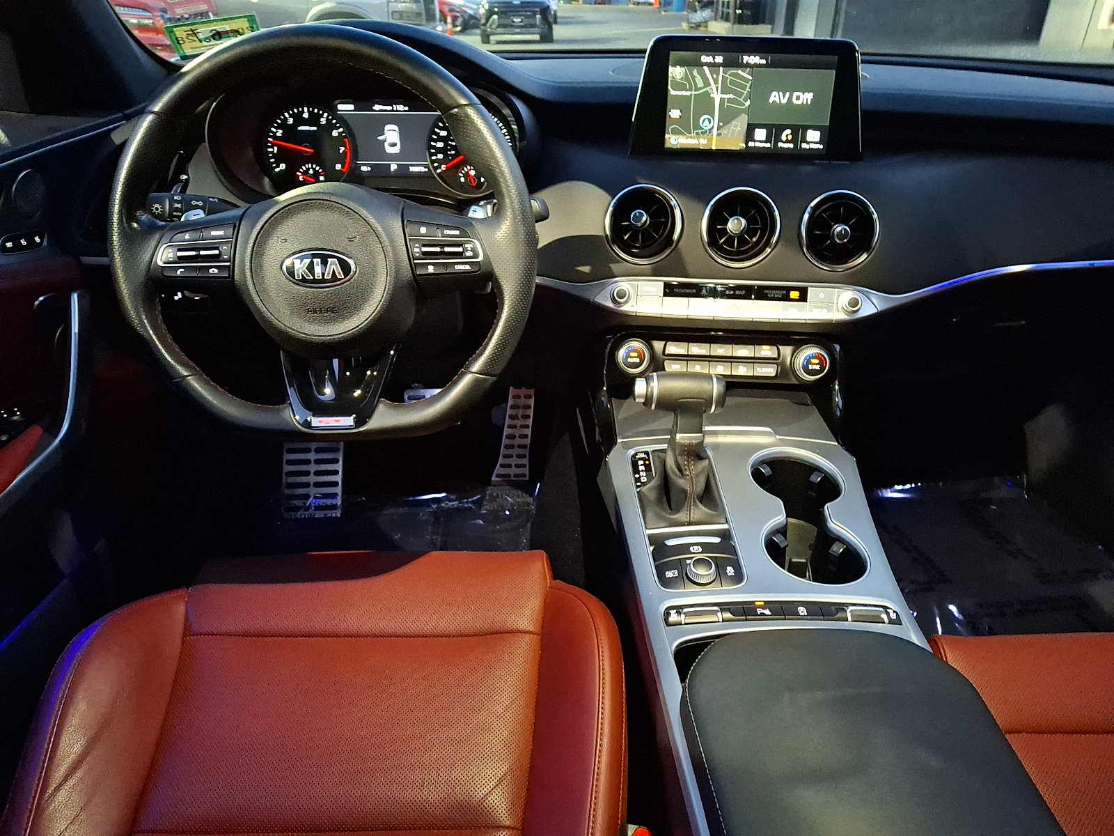 Used 2019 Kia Stinger GT1 RWD image 11