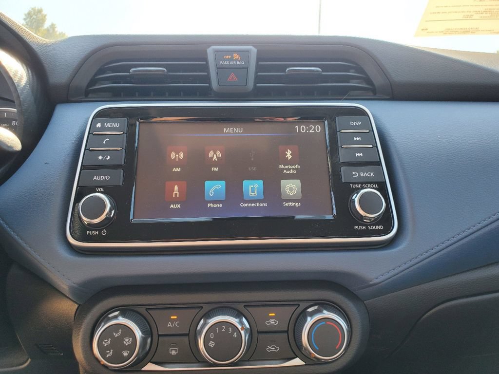 New 2025 Nissan Versa SV w/ Trunk Package FWD image 24