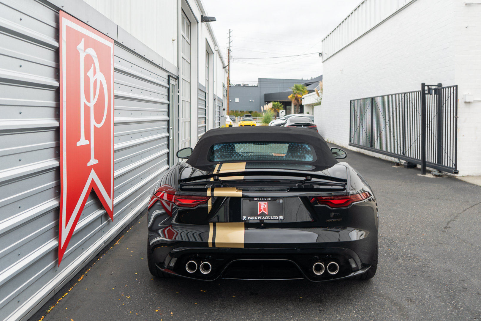 Used 2024 Jaguar F-TYPE R AWD/4WD image 42