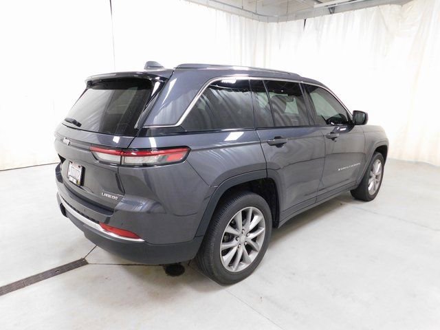 Used 2022 Jeep Grand Cherokee Laredo w/ Luxury Tech Group I image 18