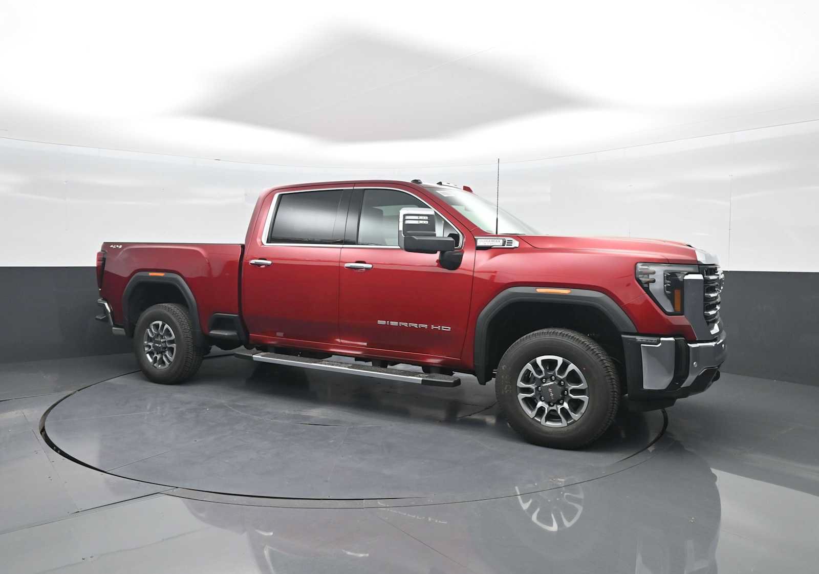 New 2026 GMC Sierra 2500 SLT w/ SLT Premium Package AWD/4WD image 3
