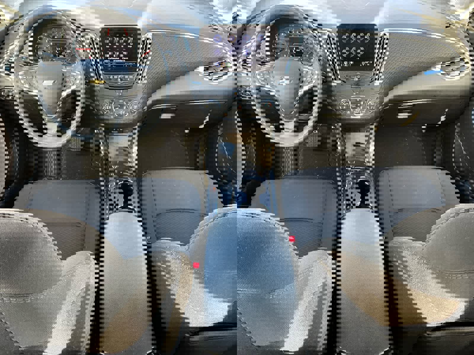 Used 2023 Chevrolet Malibu LS image 10