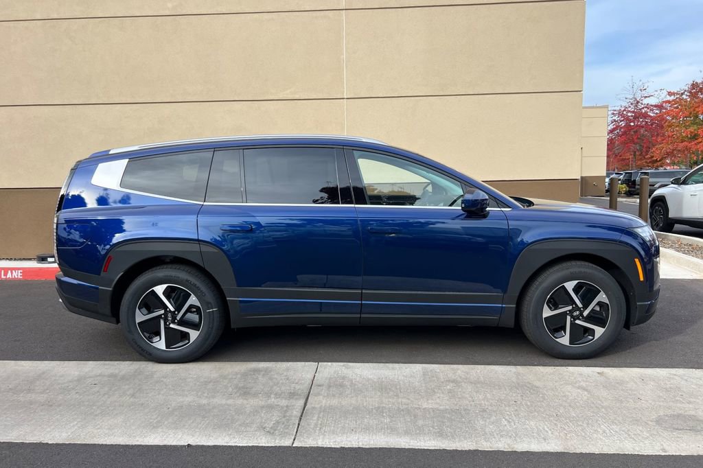 New 2026 Hyundai Ioniq 9 SE image 4