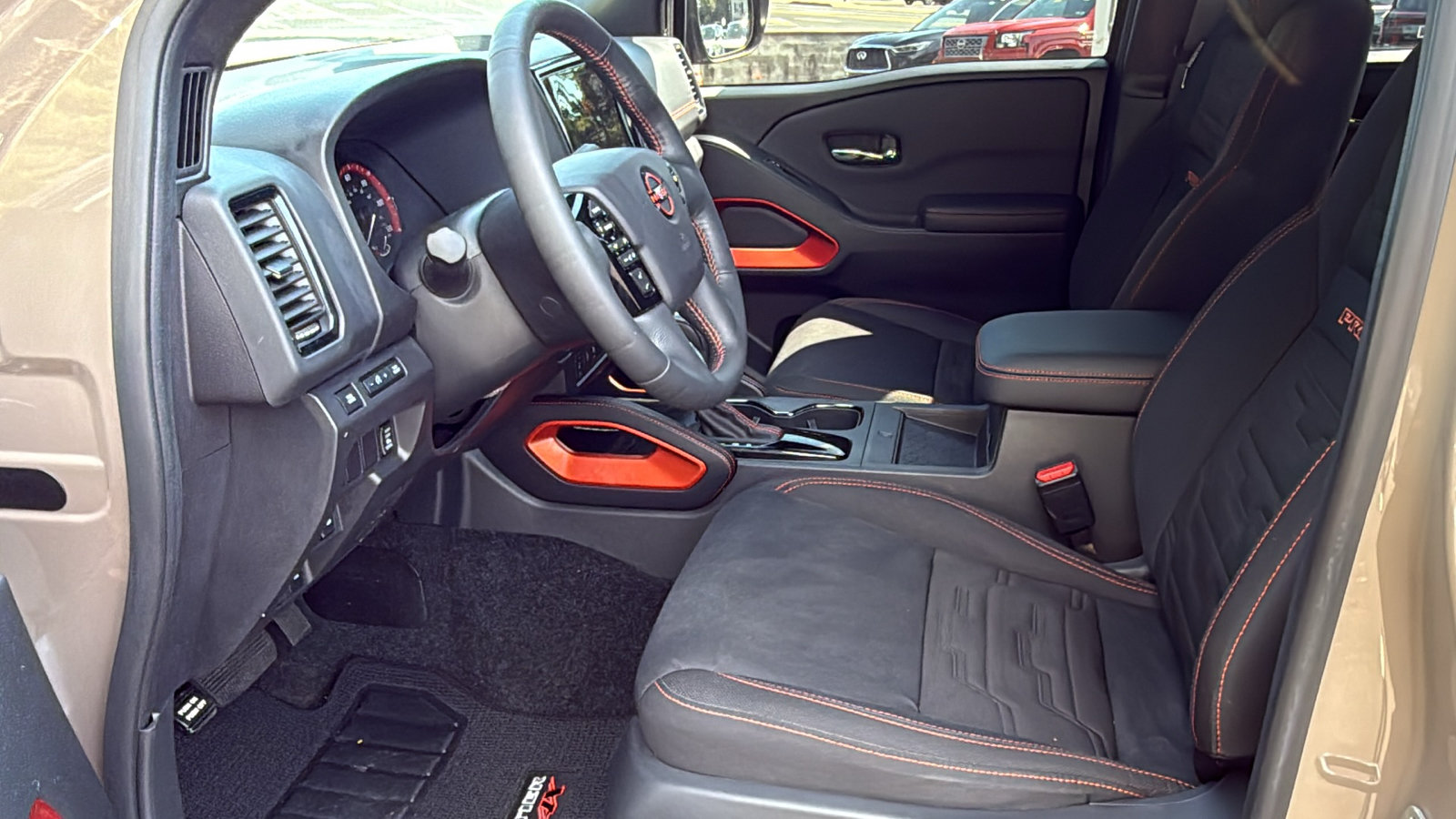 Certified 2023 Nissan Frontier PRO-4X w/ Pro Convenience Package AWD/4WD image 20