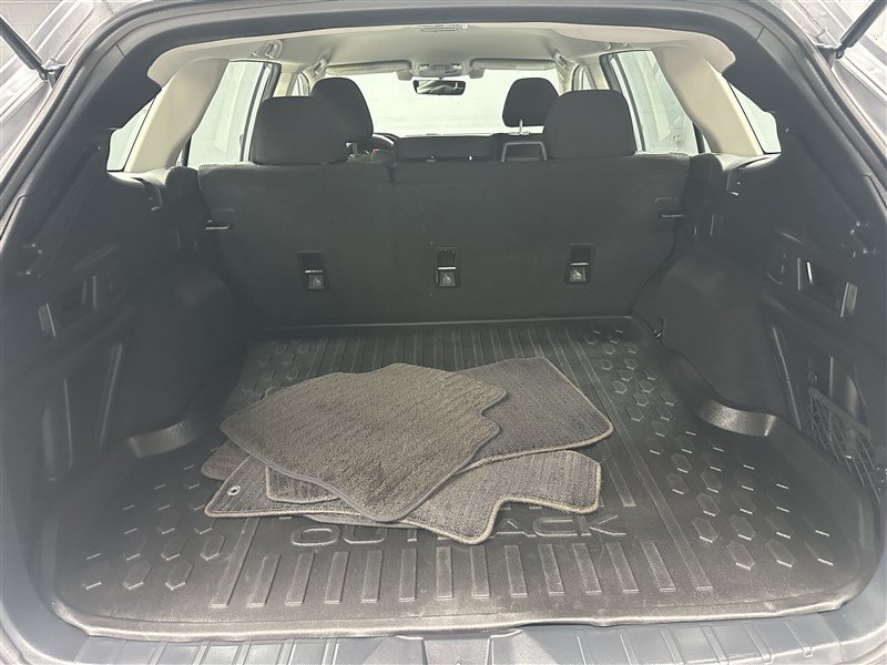 Used 2020 Subaru Outback AWD/4WD image 17