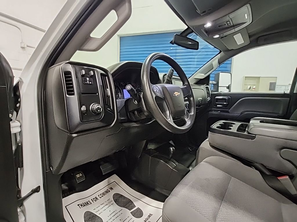 Used 2019 Chevrolet Silverado 2500 W/T AWD/4WD image 13