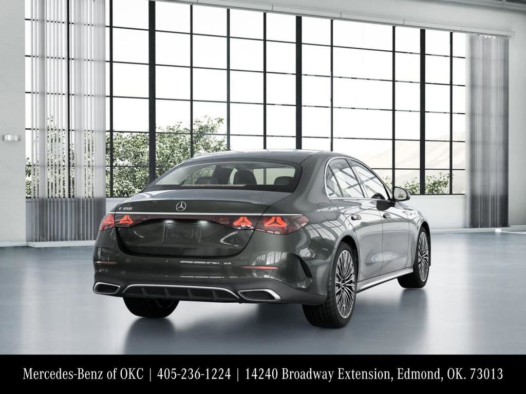 Used 2025 Mercedes-Benz E 350 Sedan image 23