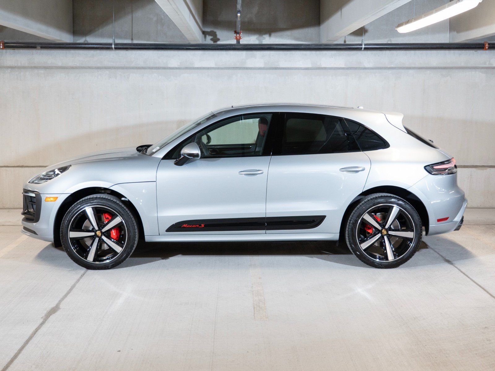 New 2026 Porsche Macan S AWD/4WD image 2