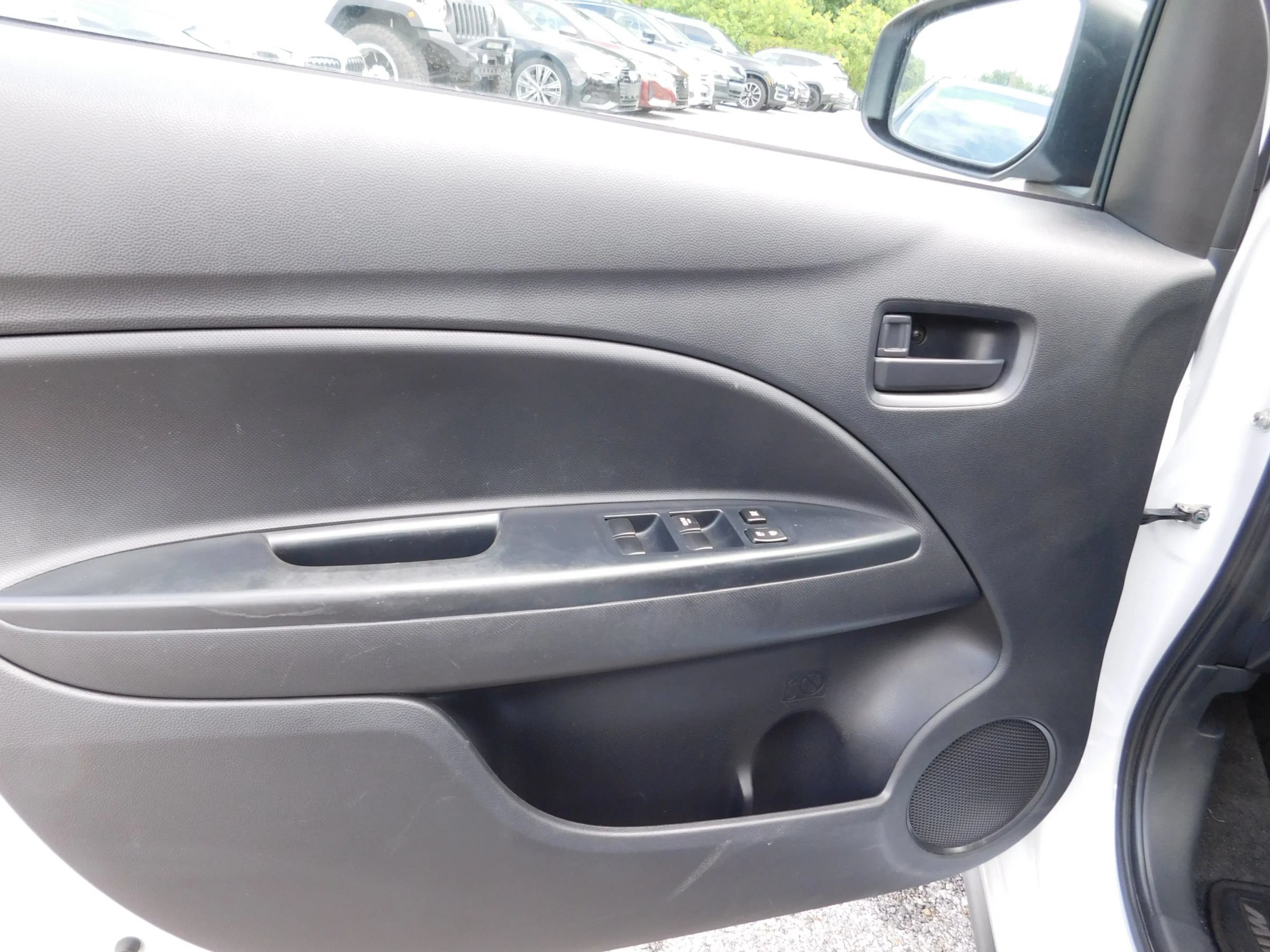 Used 2024 Mitsubishi Mirage ES FWD image 12