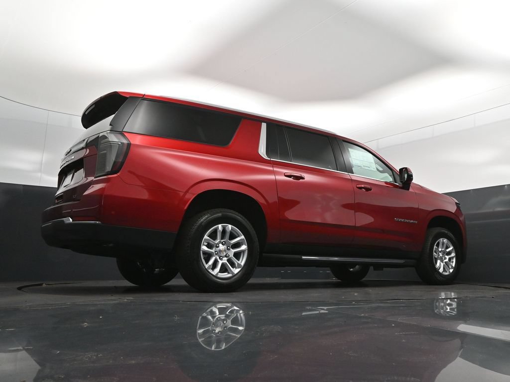 New 2026 Chevrolet Suburban LT w/ Comfort Package RWD image 42
