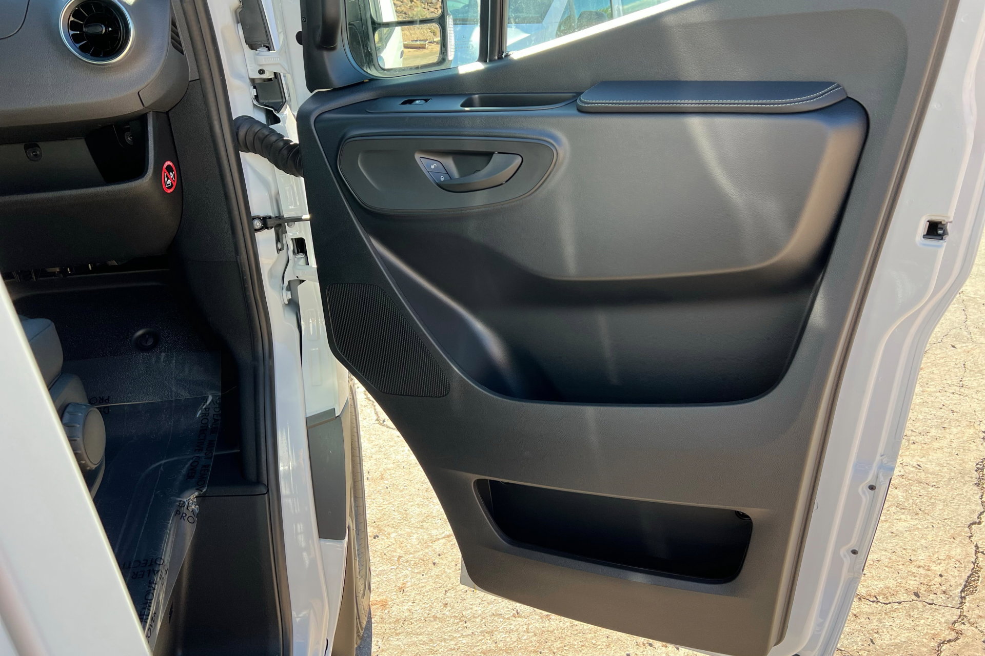 New 2026 Mercedes-Benz Sprinter 2500 image 17