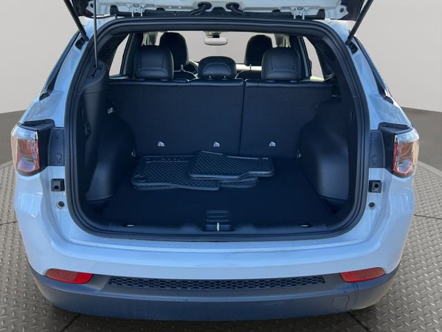 New 2026 Jeep Compass Altitude image 22