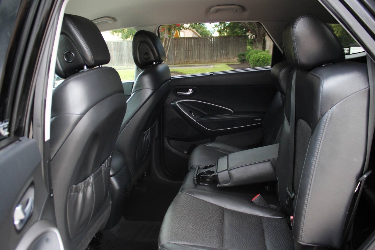 Used 2019 Hyundai Santa Fe XL SE w/ SE Premium Package 02 FWD image 11