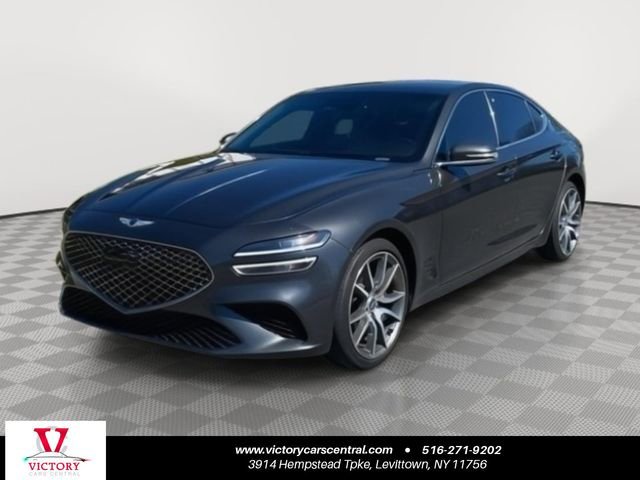 Used 2023 Genesis G70 2.0T image 1