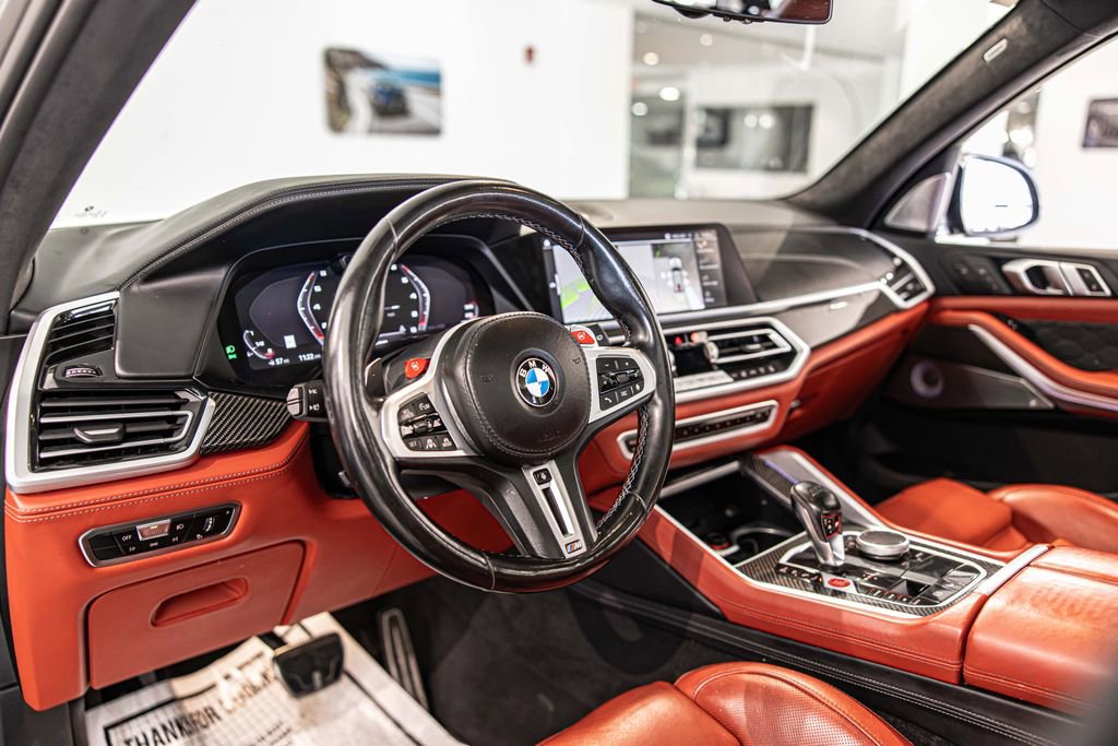 Used 2022 BMW X5 M Competition image 20
