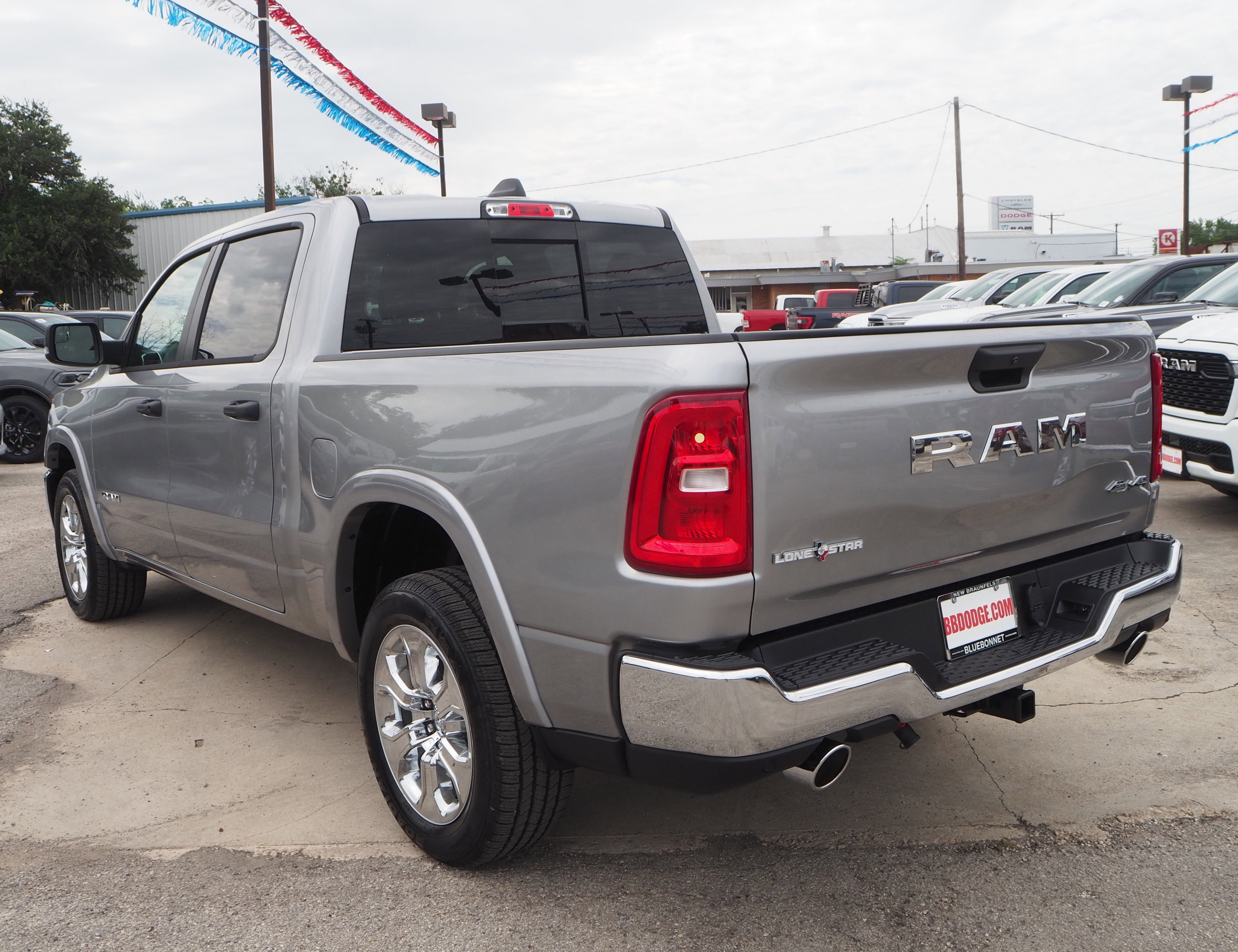 New 2025 RAM 1500 Lone Star image 8