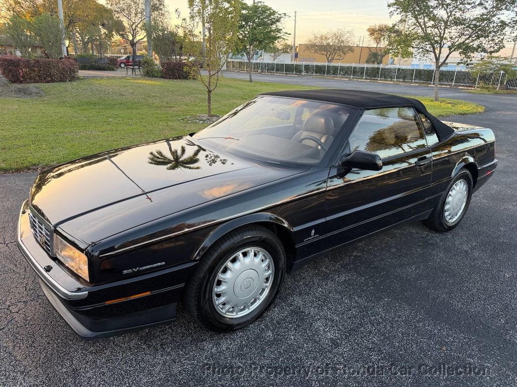 Used 1993 Cadillac Allante image 27