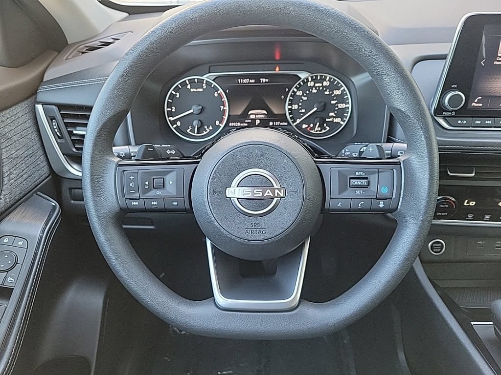 Used 2023 Nissan Rogue SV AWD/4WD image 19