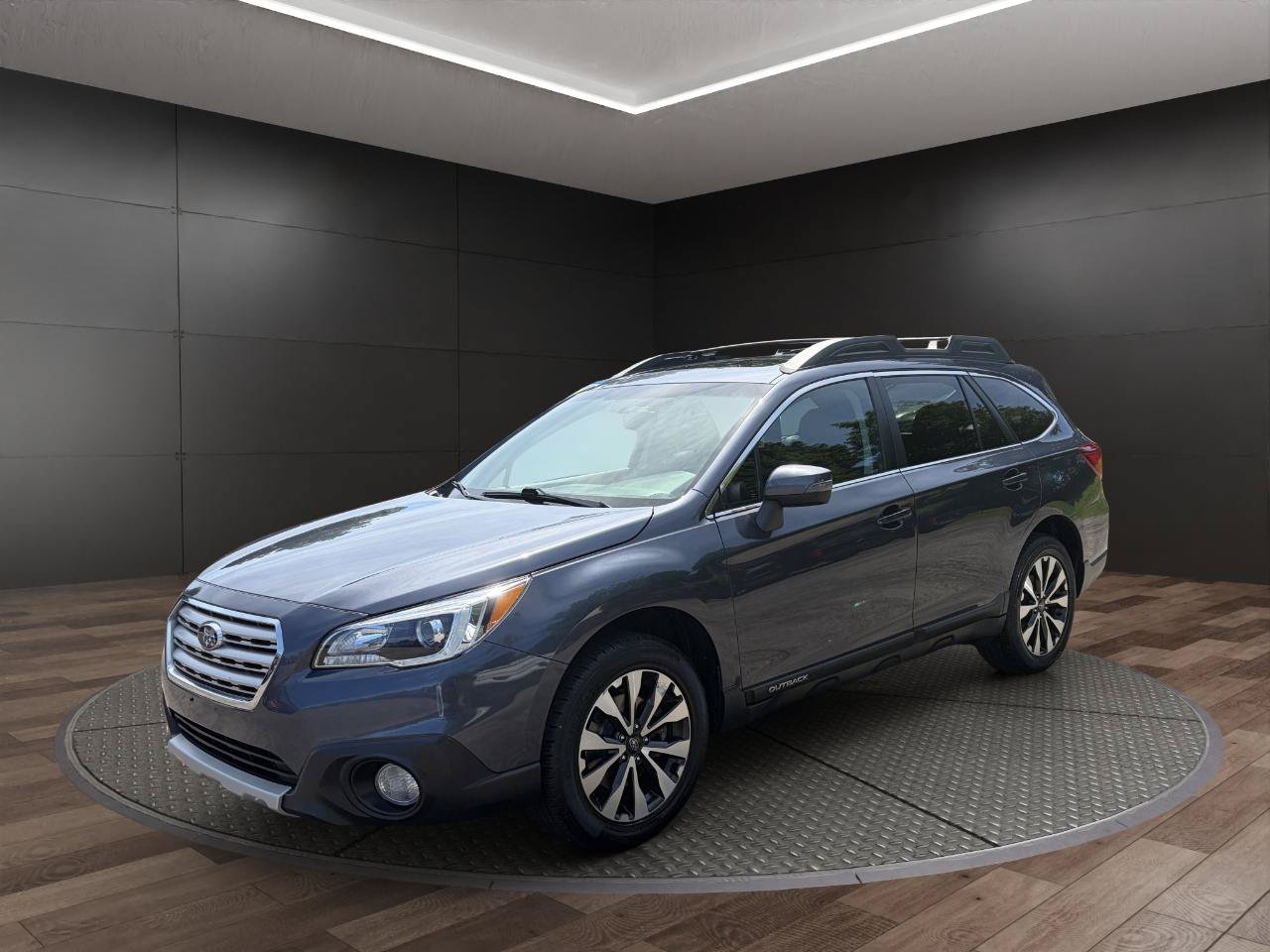 Used 2016 Subaru Outback 3.6R Limited AWD/4WD image 4