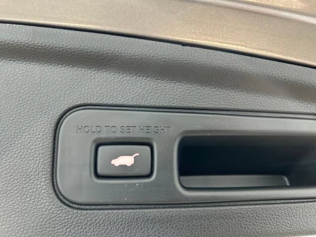 Used 2024 Acura MDX SH-AWD w/ Advance Package image 19