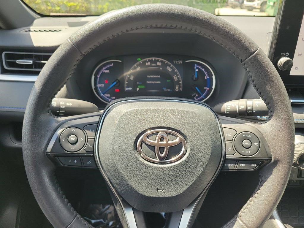 Certified 2025 Toyota RAV4 XSE AWD/4WD image 8