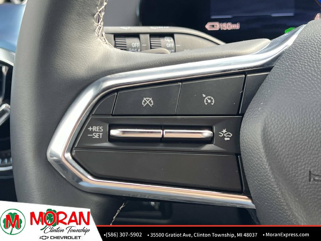 Used 2024 Chevrolet Equinox EV LT FWD image 26