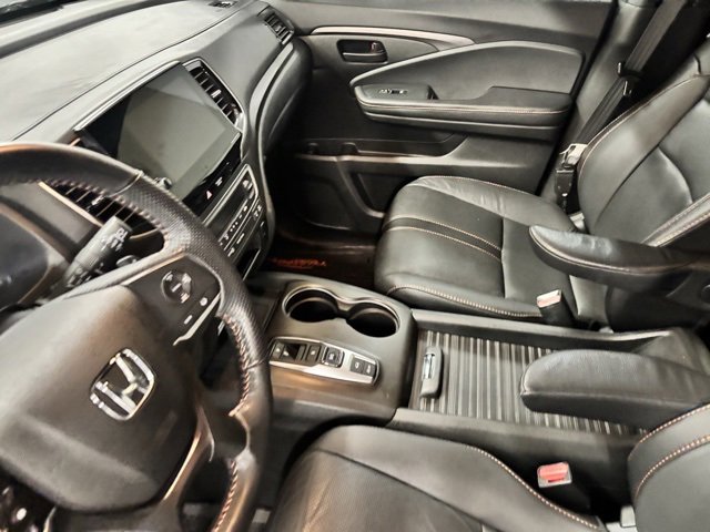 Used 2022 Honda Passport TrailSport image 16