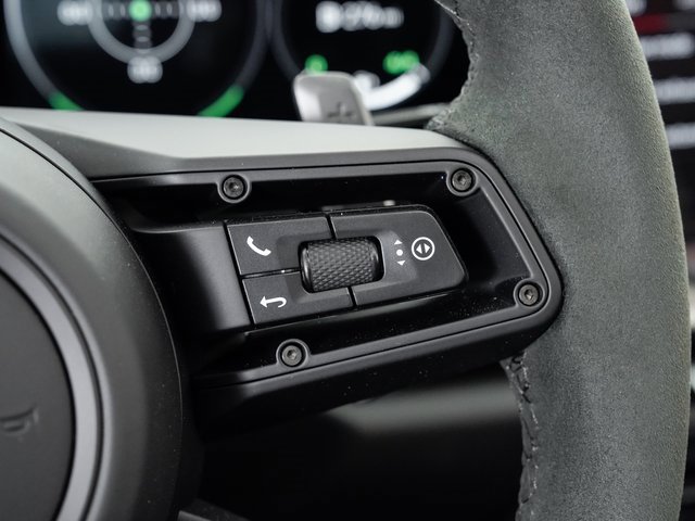 Certified 2025 Porsche 911 Turbo S image 15