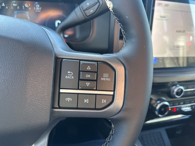 New 2026 Ford F250 Lariat w/ Chrome Package image 42