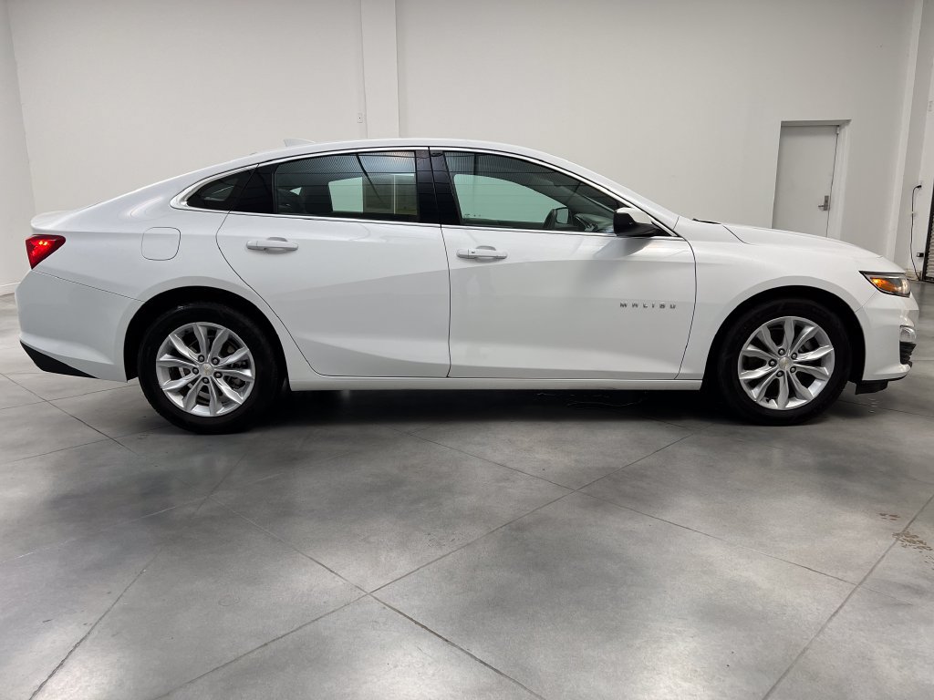 Used 2025 Chevrolet Malibu LT FWD image 10
