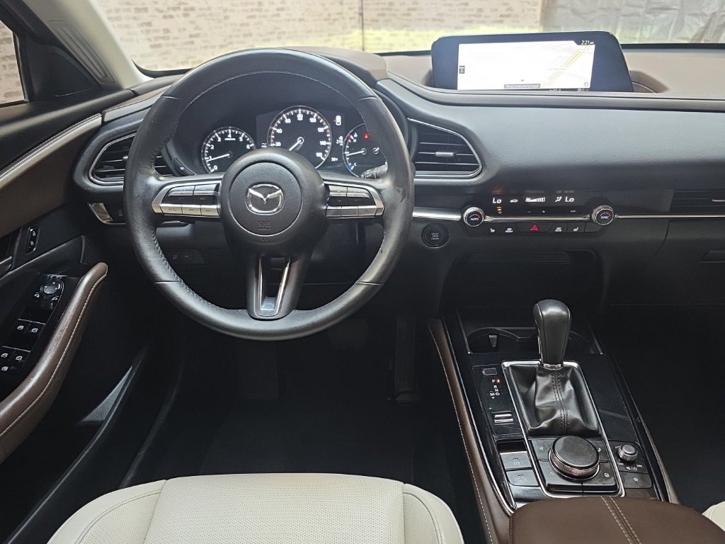 Used 2023 MAZDA CX-30 AWD 2.5 S w/ Premium Package image 18
