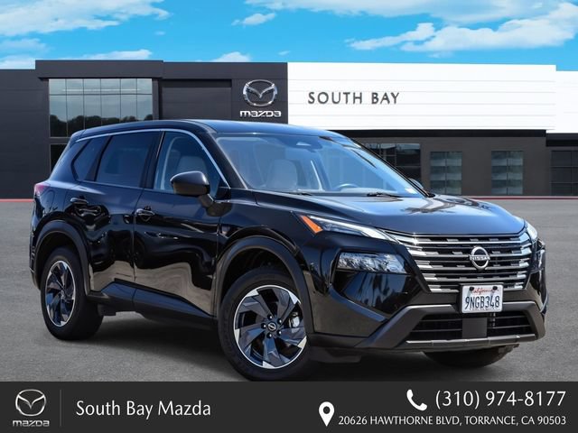 Used 2025 Nissan Rogue SV FWD image 1