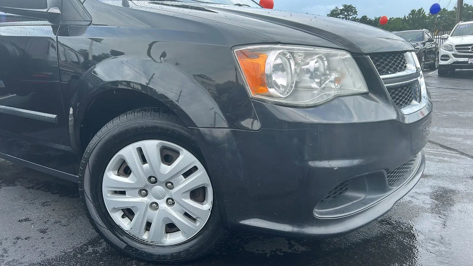 Used 2014 Dodge Grand Caravan American Value Package FWD image 29