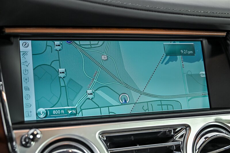 Used 2015 Rolls-Royce Wraith RWD image 30