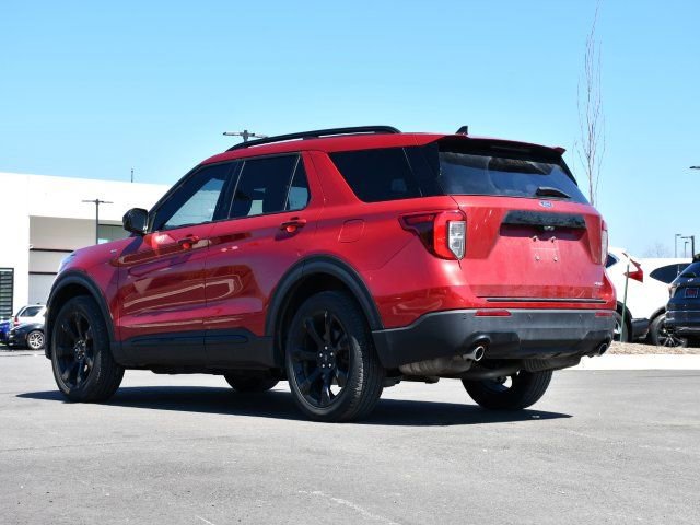 Used 2023 Ford Explorer ST-Line AWD/4WD image 5