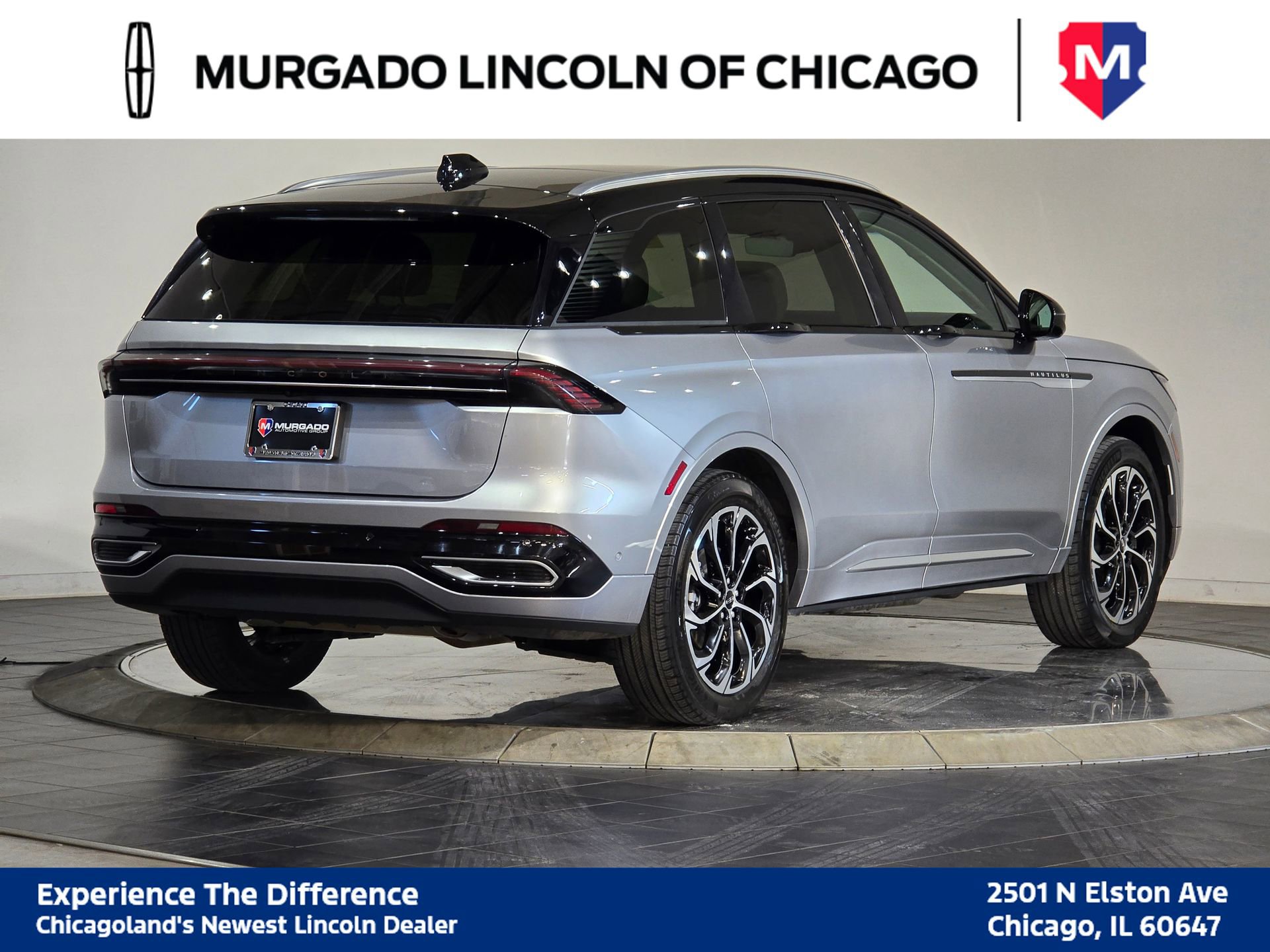 Used 2024 Lincoln Nautilus Reserve w/ Equipment Group 202A image 8