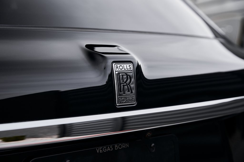 Used 2026 Rolls-Royce Cullinan image 14