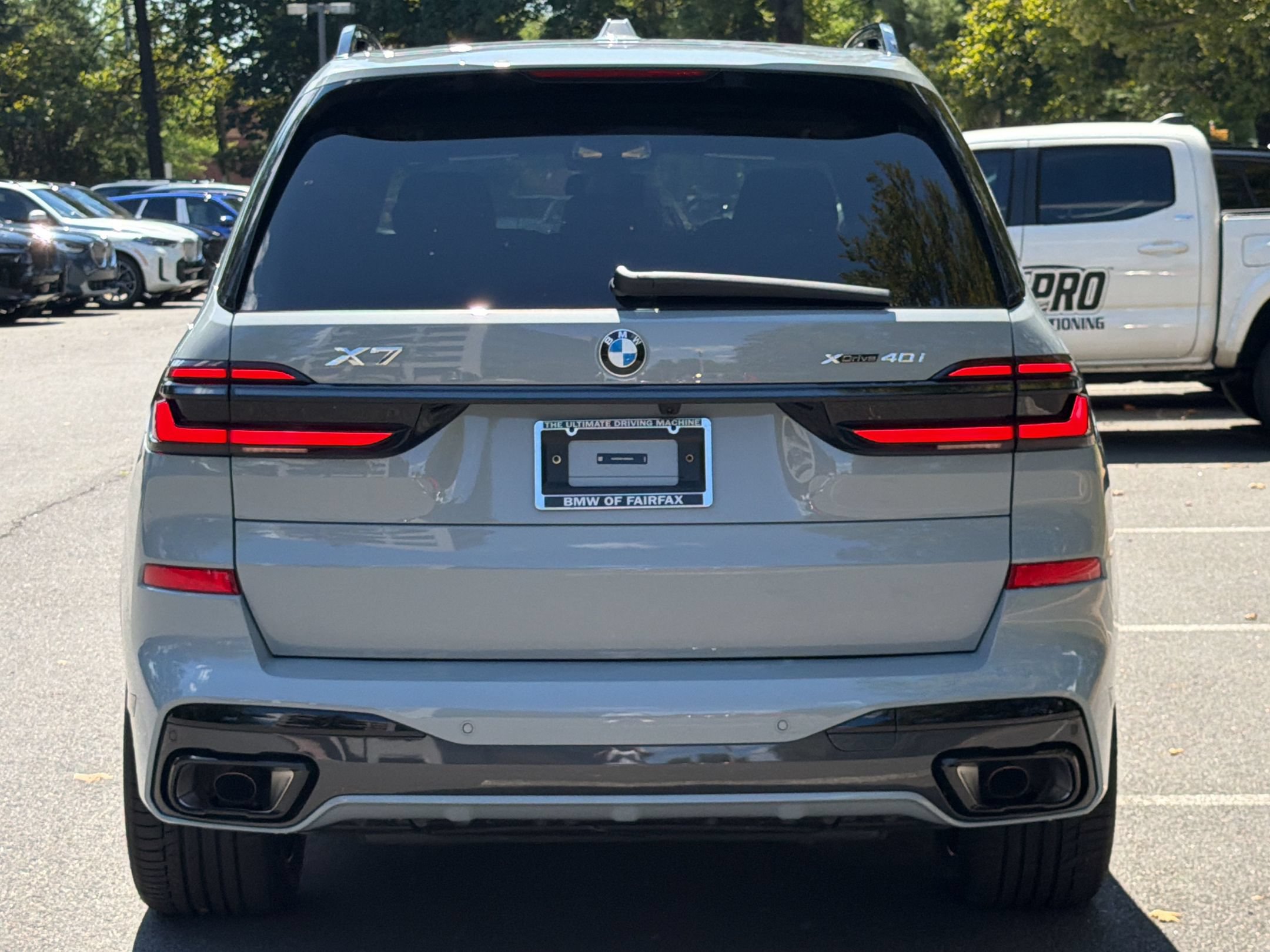 Used 2027 BMW X7 xDrive40i w/ M Sport Package AWD/4WD image 10