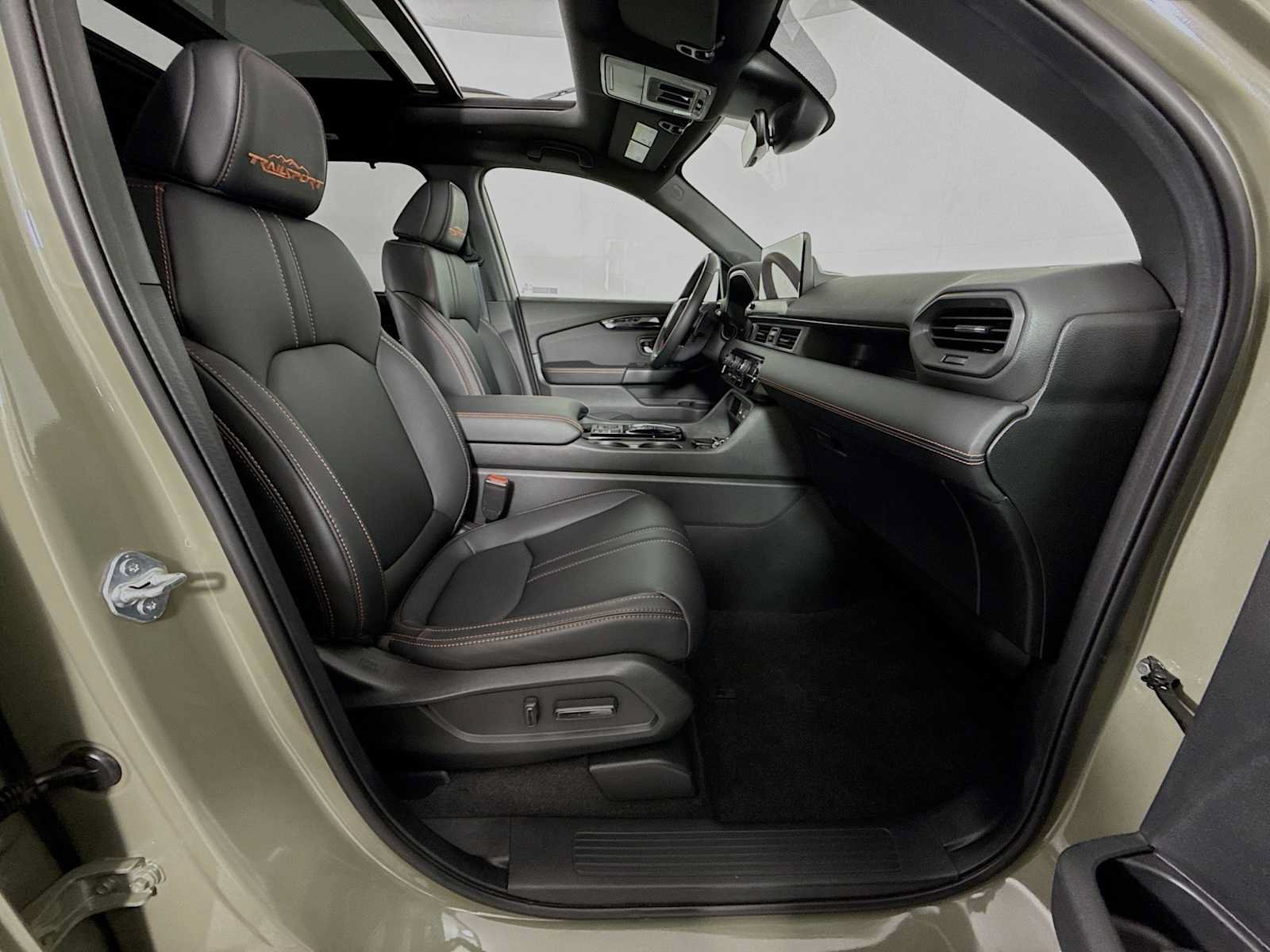 Certified 2026 Honda Pilot TrailSport image 29