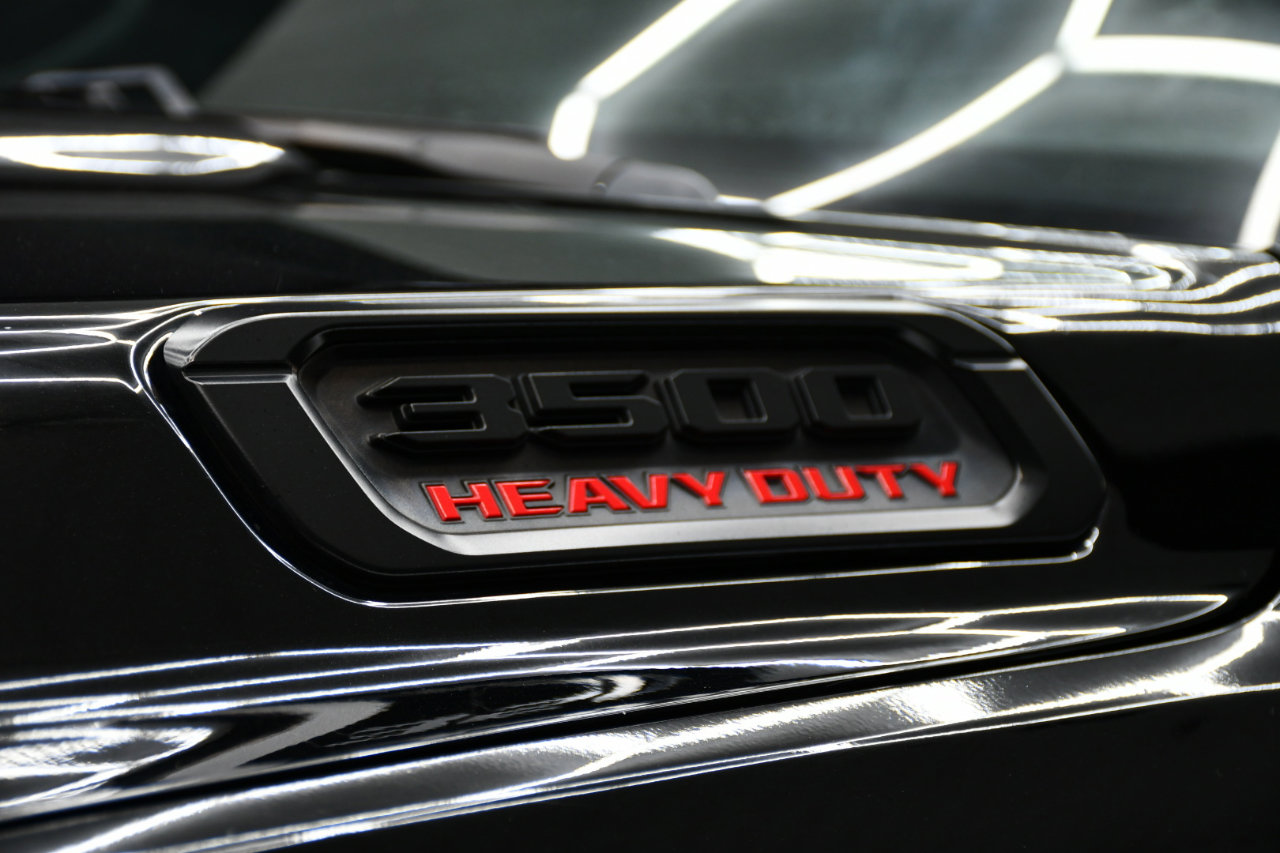 Used 2019 RAM 3500 Laramie w/ Black Appearance Package image 14