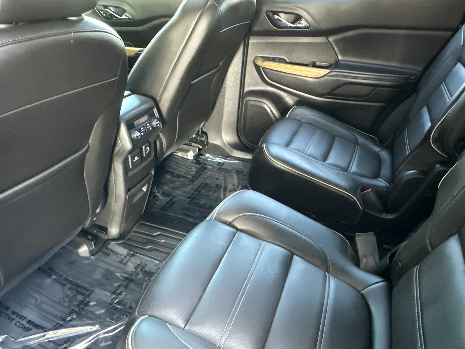 Used 2018 GMC Acadia Denali w/ LPO, Protection Package image 12