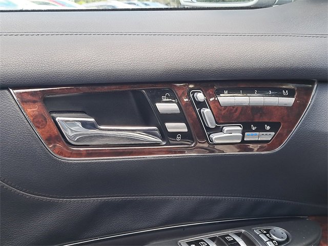 Used 2012 Mercedes-Benz CL 550 4MATIC image 20