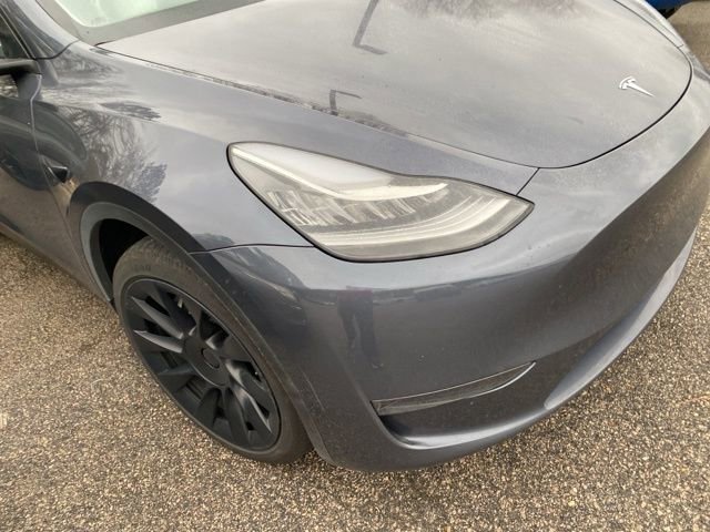 Used 2023 Tesla Model Y Long Range image 24