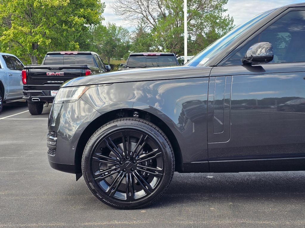 Used 2026 Land Rover Range Rover SE AWD/4WD image 29
