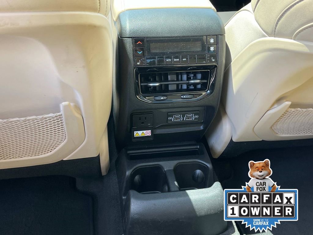 Used 2022 Jeep Grand Cherokee L Limited image 16