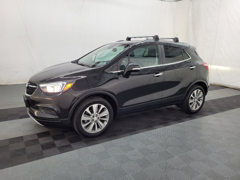 Used 2018 Buick Encore Preferred FWD image 2