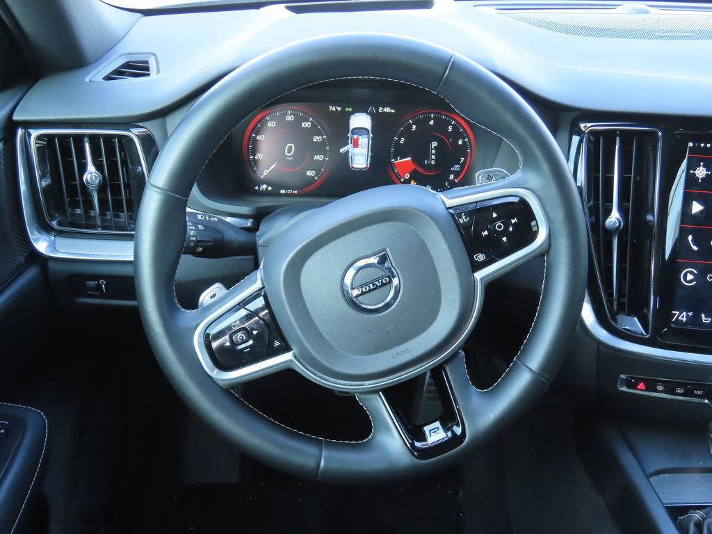 Used 2019 Volvo V60 T6 R-Design image 6