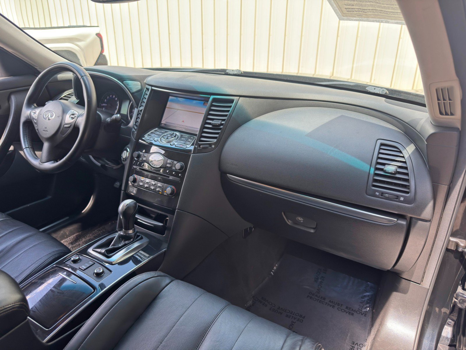 Used 2014 INFINITI QX70 2WD w/ Premium Package image 14