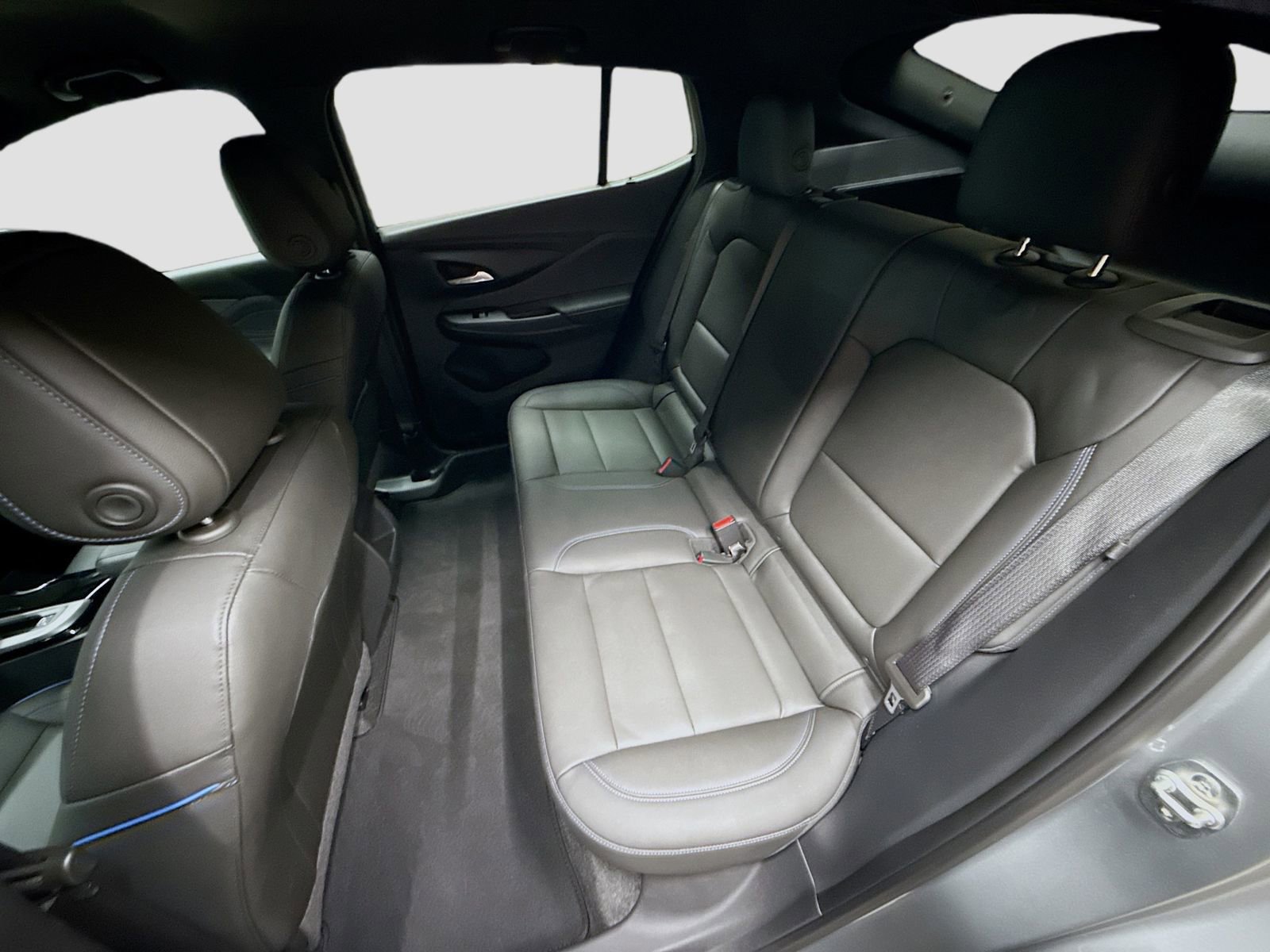 Certified 2024 Buick Envista Sport Touring image 24