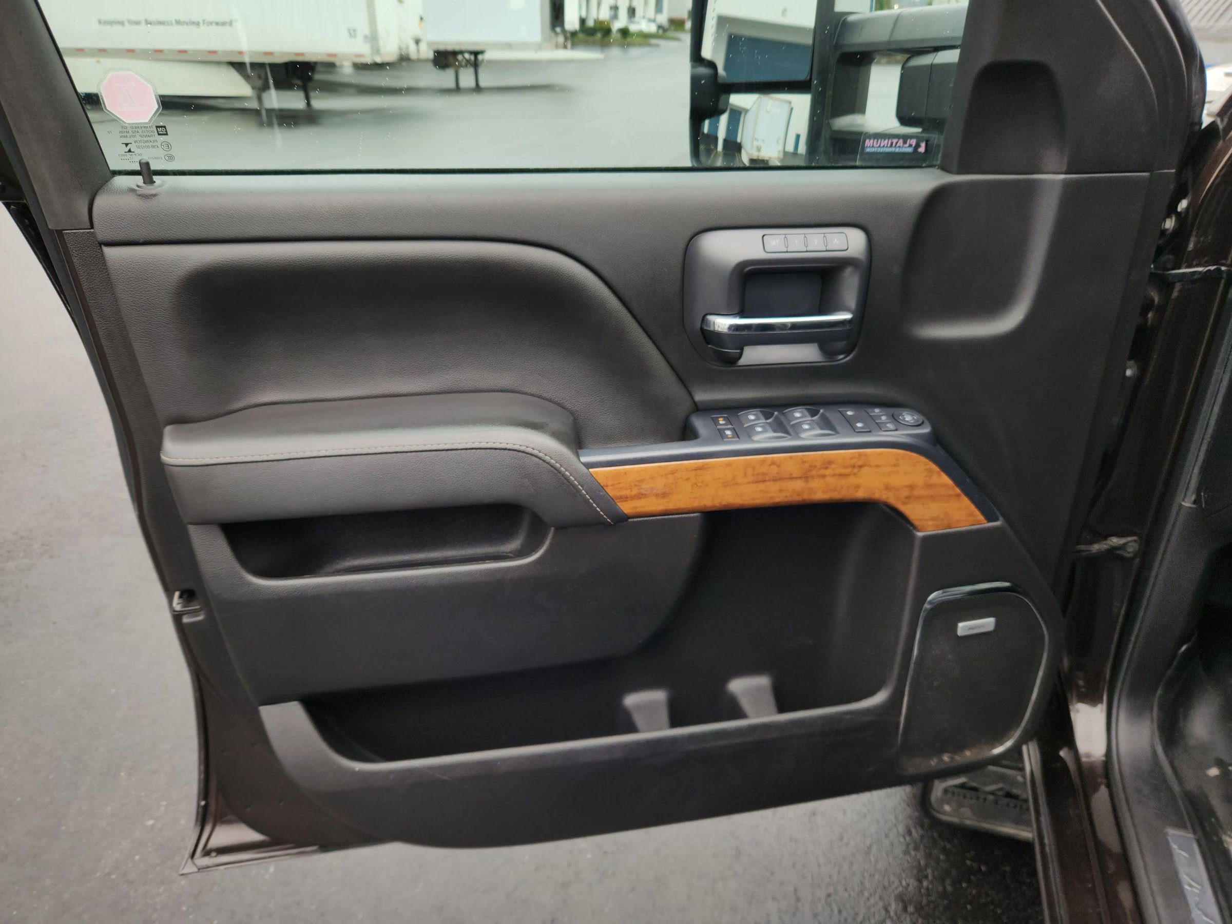 Used 2018 Chevrolet Silverado 3500 High Country AWD/4WD image 8